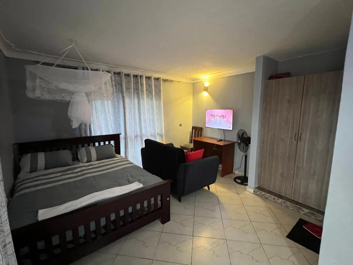 קמפאלה Cozy Suites 3 דירה