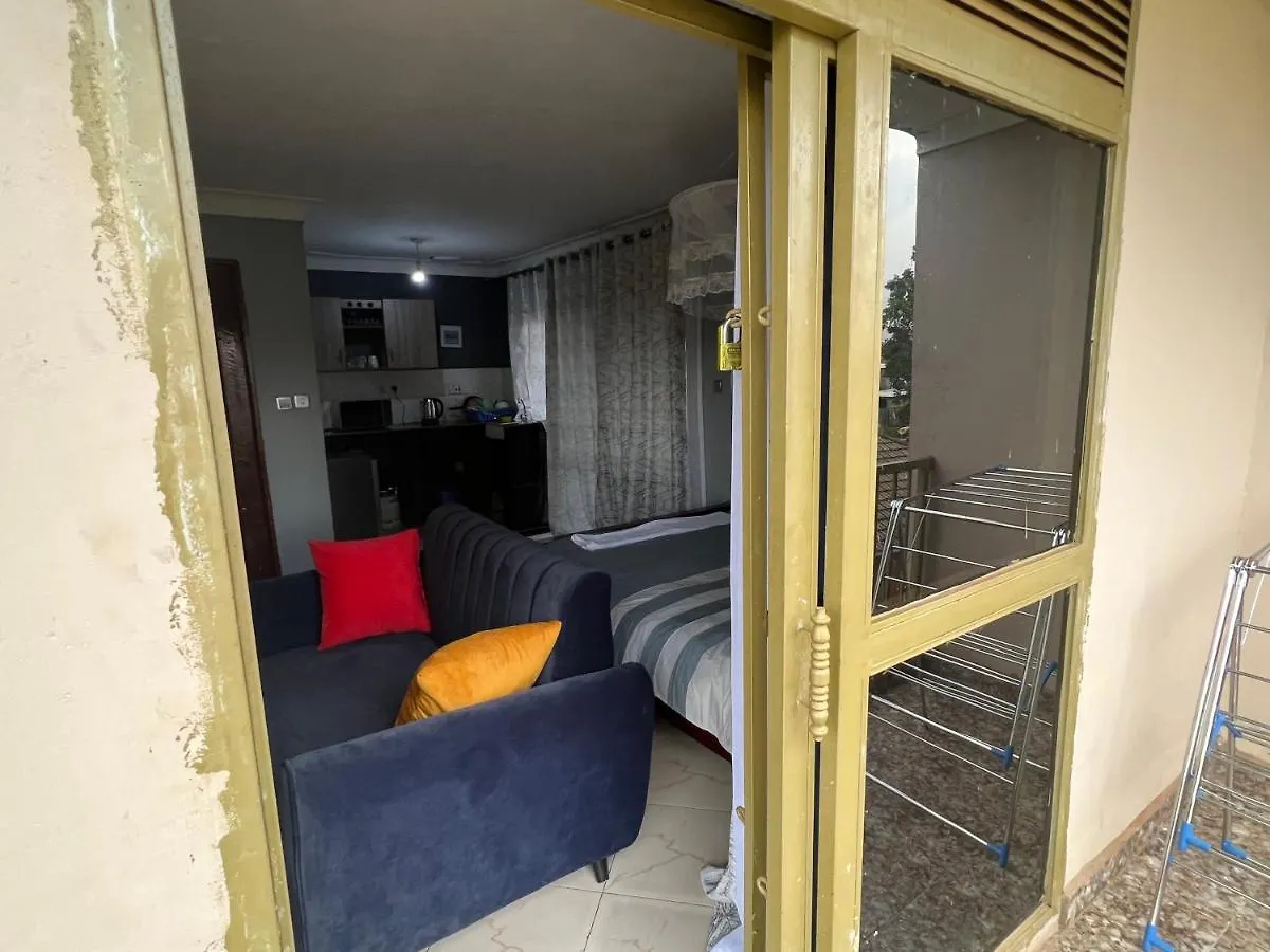 דירה קמפאלה Cozy Suites 3