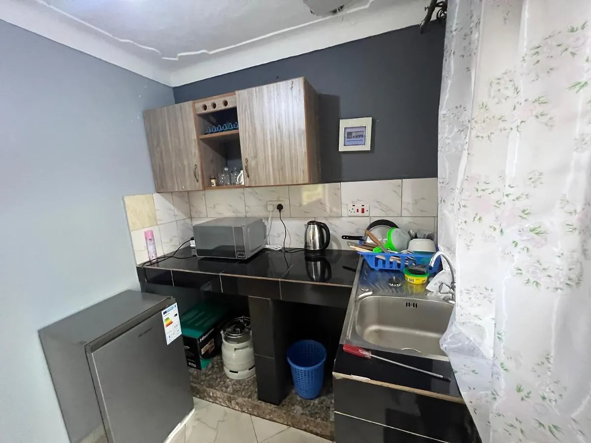 קמפאלה Cozy Suites 3 0*,  אוגנדה