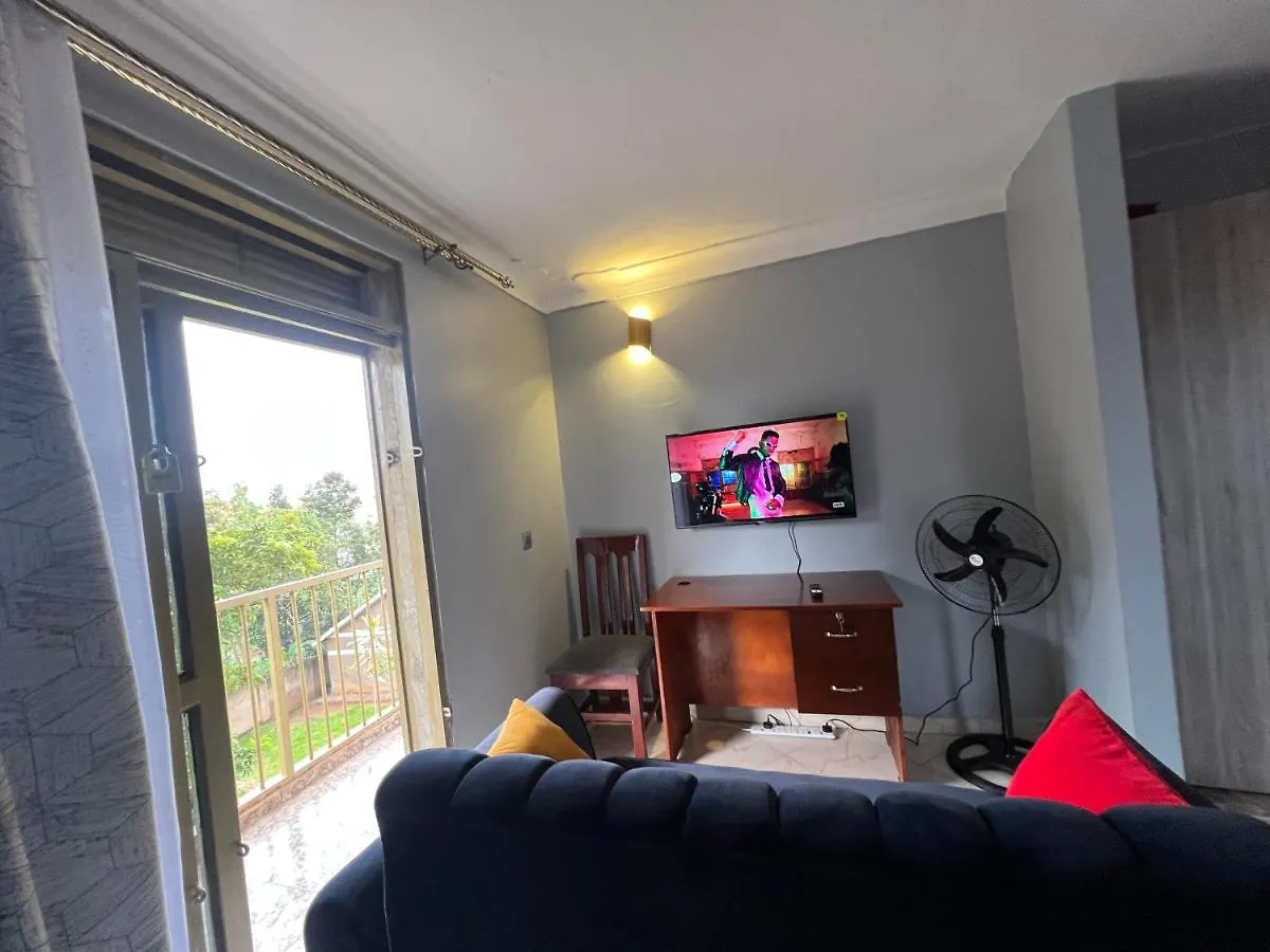 קמפאלה Cozy Suites 3